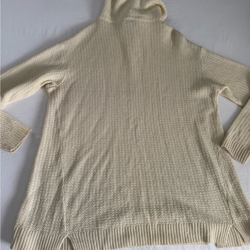 Vineyard Vines Cream Turtle Neck Sweater